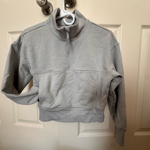 Old Navy Active Fleece Pullover - Picture 2 of 5